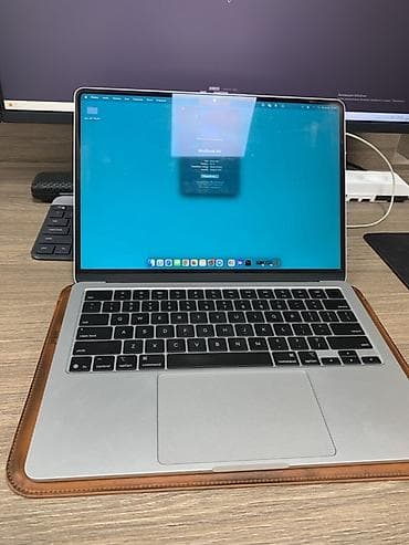 MacBook Air 13" (2025) на чипе Apple M4 Характеристики: - Чип: Apple at lalafo.kg MacBook Air 13" (2025) на чипе Apple M4 Характеристики: - Чип: Apple