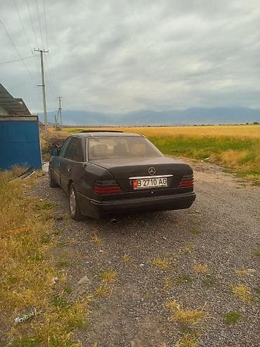 w210 дизель: Mercedes-Benz E-Class: 1994 г. — 4