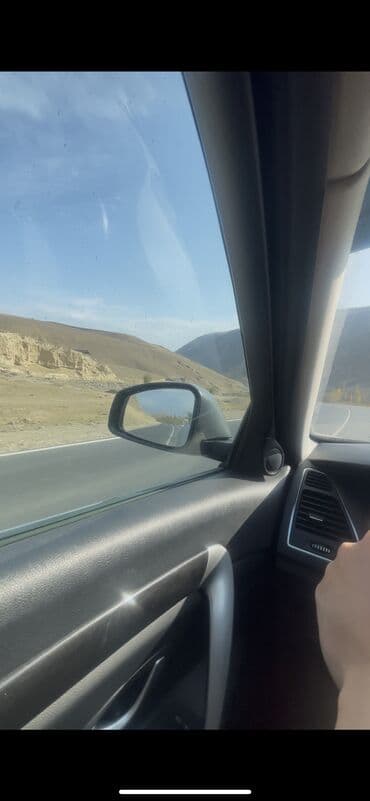 срочно продаю в связи с переездом: Renault : 2019 г., 0.2 - engine capacity л, Газ, Седан — 8