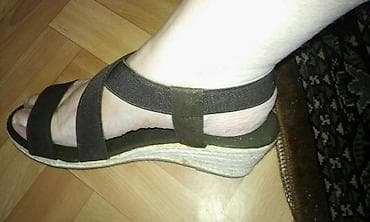 Босоножки, сандалии, шлепанцы: Фирменные босоножки удобные размер 39 цена 1200 сам новые — 1