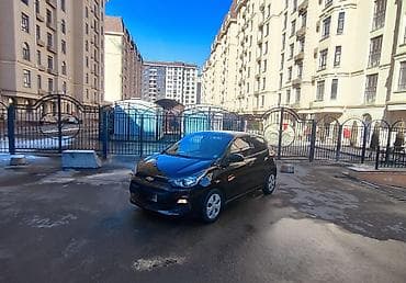 mazda demio 1 3: Chevrolet Spark: 2017 г., 1 л, Автомат, Бензин, Хэтчбэк — 3