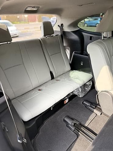 а его мерс: Toyota Highlander: 2023 г., 2.5 л, Вариатор, Гибрид, Кроссовер — 10