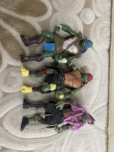 Фигурки Teenage Mutant Ninja Turtles — набор из 3 персонажей -