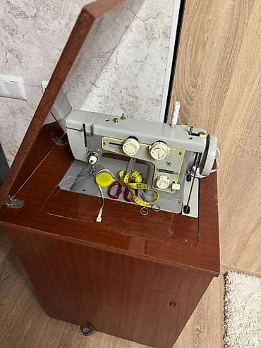 подольская: Швейная машина Механическая, Швейно-вышивальная — 3