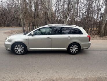 авто товар: Toyota Avensis: 2005 г., 2.2 л, Механика, Дизель, Универсал — 5