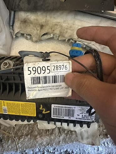 э 2: Подушка безопасности Mercedes-Benz 2009 г., Оригинал — 2