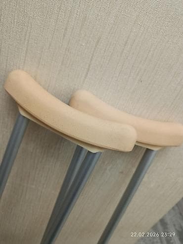 Инвалидные коляски: Подмышечные костыли, пара - Материал: легкий алюминий с усиленными — 2