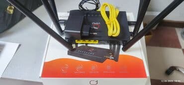 продаю комплект: Белый маршрутизатор Wi-Fi 6+ B625 с пятью антеннами. Он предназначен — 4