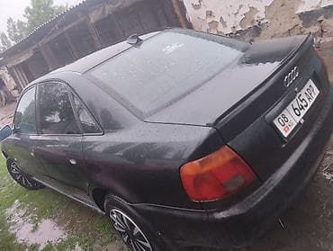 Продажа авто: Audi A4: 1996 г., 1.8 л, Механика, Бензин, Седан — 2