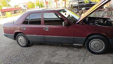 Mercedes-Benz W124: 1988 г., Седан — 5