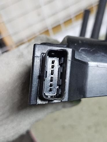 jaguar type c: Катушка зажигания Peugeot 2002 г., Б/у, Оригинал, Германия — 6