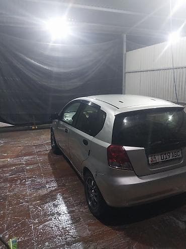 краска на авто: Chevrolet Aveo: 2006 г., Хэтчбэк — 10