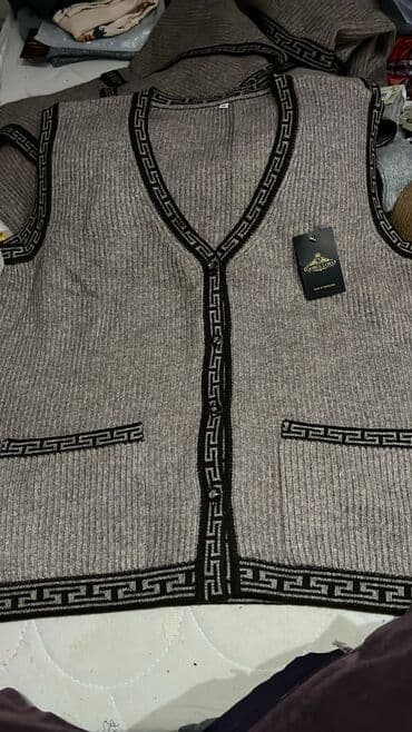 вязание пончо для полных женщин: Монгольские жилетки. Жилеты из шерсти верблюда — несколько моделей — 8