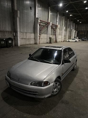 Honda Civic: 1992 г., 1.5 л, Механика, Бензин, Седан
