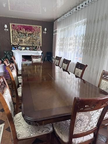 Стол и стул для зала, Б/у, Самовывоз, цвет - Коричневый