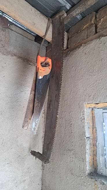 Генераторы: Набор ручных пил для столярных и плотницких работ. Состав: - Большая — 1