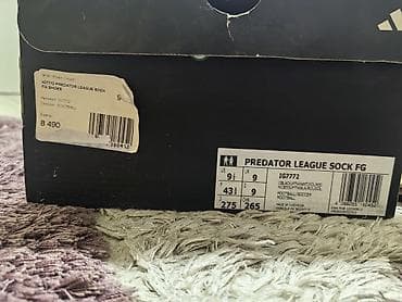 Оригинальные бутсы Adidas predator покупал за 8000 тысяч причина — 7
