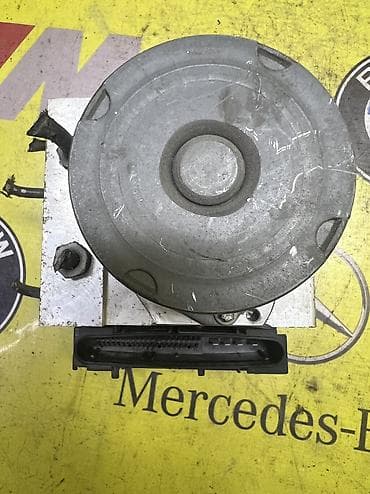 бризгавик на спринтер: Блок ABS Mercedes-Benz Б/у, Оригинал, Япония — 4