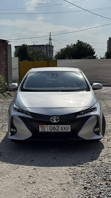 byd plus: Toyota Prius: 2020 г., 1.8 л, Робот, Гибрид, Седан — 1