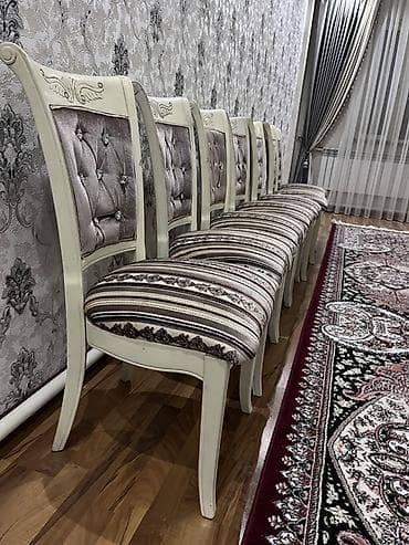 small table: Стол и стул для зала, Б/у, цвет - Белый — 2