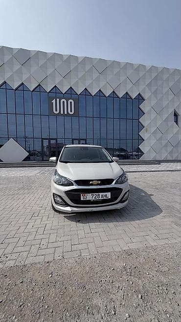 niva chevrolet: Chevrolet Spark: 2018 г., 1 л, Автомат, Бензин, Хэтчбэк — 1