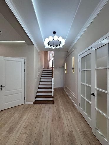 Кыймылсыз мүлк: 🏡 Продаётся просторный двухэтажный дом в ж/м Кок-Жар Отличный вариант — 7