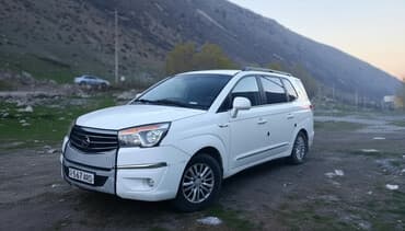 купить ssangyong korando новый: Ssangyong Korando: 2017 г., 2.2 л, Автомат, Дизель, Минивэн — 1