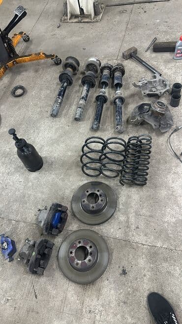 BMW E39 •тормоз.диски 2.5 в отличном состоянии 4.500 за пару •суппорта