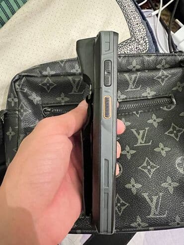 ценсорная плита: Мобильный терминал сбора данных, оснащенный физической клавиатурой и — 4