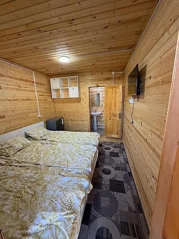 продается комната в общежитии: Гостевые номера в двухэтажном деревянном доме село Бостери до озера — 5