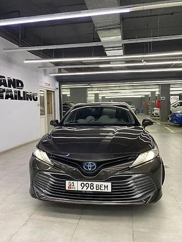 camry 70 гибрид: Toyota Camry: 2018 г., 2.5 л, Автомат, Гибрид, Седан — 1