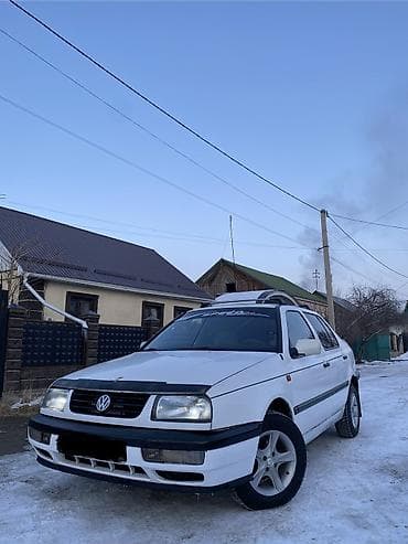 volkswagen passat 2000: Volkswagen Vento: 1992 г., 1.8 л, Механика, Бензин, Седан — 2