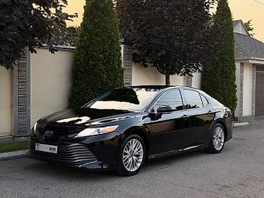 Продажа авто: Toyota Camry: 2019 г., Гибрид, Седан — 1