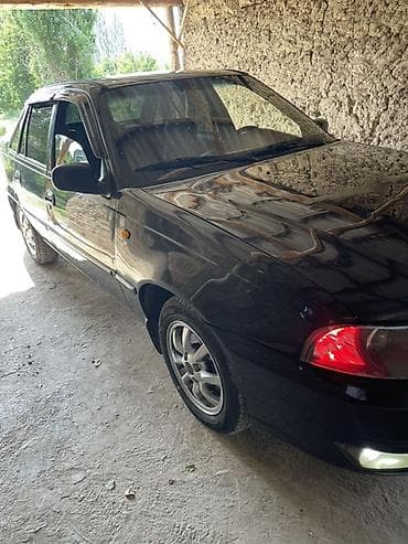 машина маз: Daewoo Nexia: 2010 г., Седан — 4