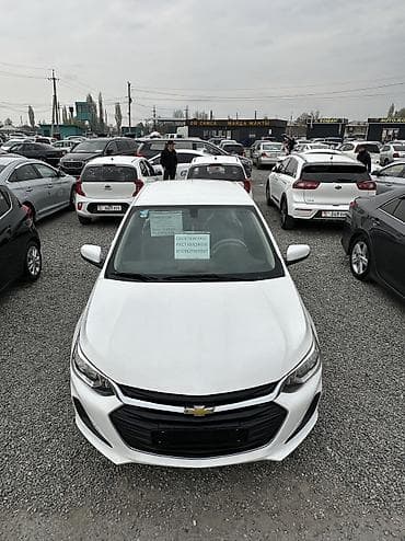 Chevrolet Onix: 2019 г., 1 л, Автомат, Бензин, Седан