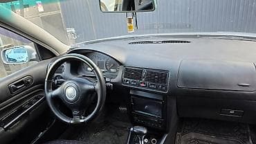 2001: Volkswagen Golf: 2001 г., 1.6 л, Автомат, Бензин, Хэтчбэк — 3