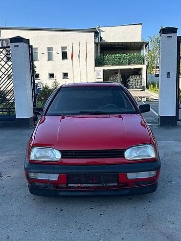mazda 626 2001: Volkswagen Golf: 1998 г., 1.8 л, Механика, Бензин, Хэтчбэк — 3