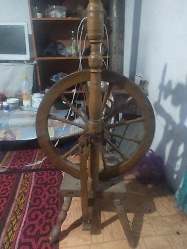 Прялка (ручная, ножная) деревянная - Классическая конструкция