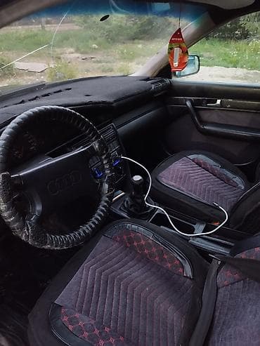 аудио адаптер: Audi 100: 1992 г., 2 л, Механика, Бензин, Седан — 5