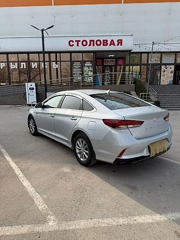 subaru 2005: Hyundai Sonata: 2018 г., 2 л, Автомат, Газ, Седан — 5