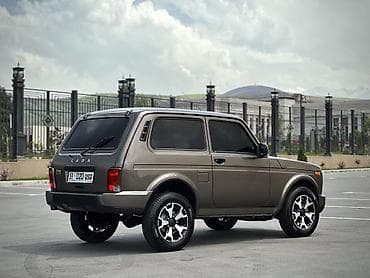 нива бу цена: ВАЗ (ЛАДА) 4x4 Нива: 2022 г., 1.7 л, Механика, Бензин, Купе — 10