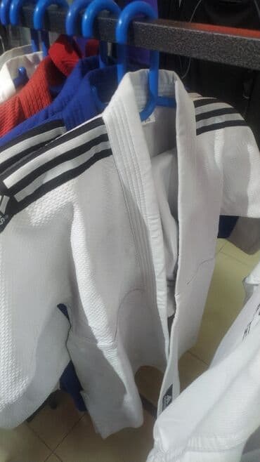 фила: Дзюдо самбо борьба таэквондо тхэквондо У нас есть два филиала  — 1