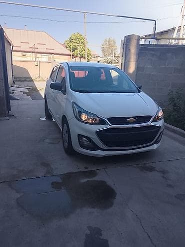 Унаа: Chevrolet Spark: 2018 г., 1 л, Автомат, Бензин, Хетчбек — 2