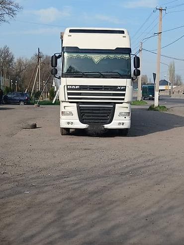 Тягач, DAF, 2005 г., Тентованный