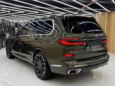 2025: BMW X7: 2025 г., 3 л, Автомат, Бензин, Внедорожник — 4