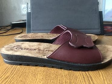 Өтүктөр: Продаю шлепанцы размер 39 - 40 цена 600 сом — 2