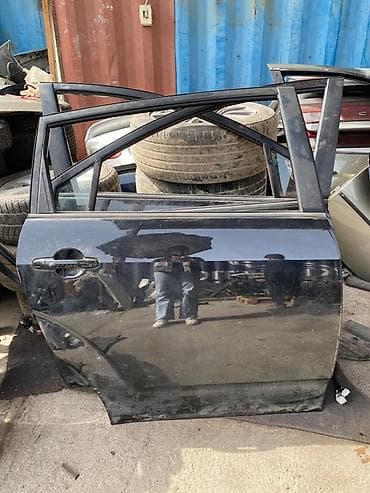 овд 2: Дверь TOYOTA Corolla Verso 2AD-FTV 2/2 D4D 2008 задн. прав. (б/у) — 1