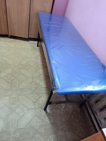 Медицинская кушетка/массажная скамья. - Габариты визуально близки к — 3