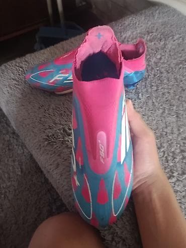 Спорт жана эс алуу: Футбольные бутсы adidas F50+ без шнурков37 размер - Тип: бутсы для — 4