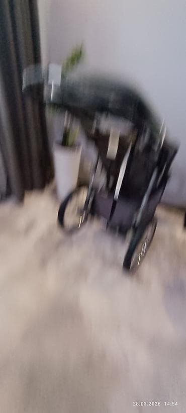 коляска для тройни: Прогулочная коляска-трансформер с тремя колесами — 4